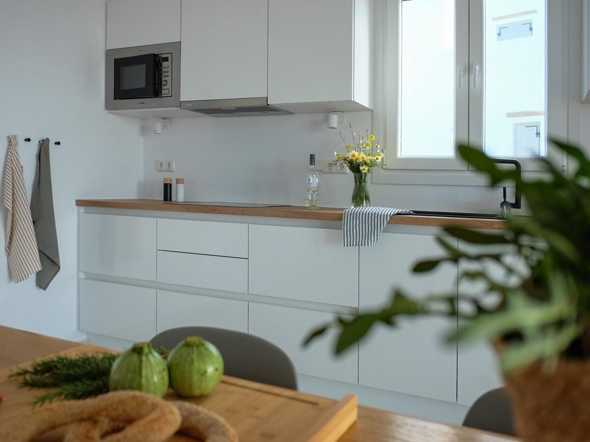 Villa Aura - Beachfront Villa With Private Pool Kastrákion Екстериор снимка