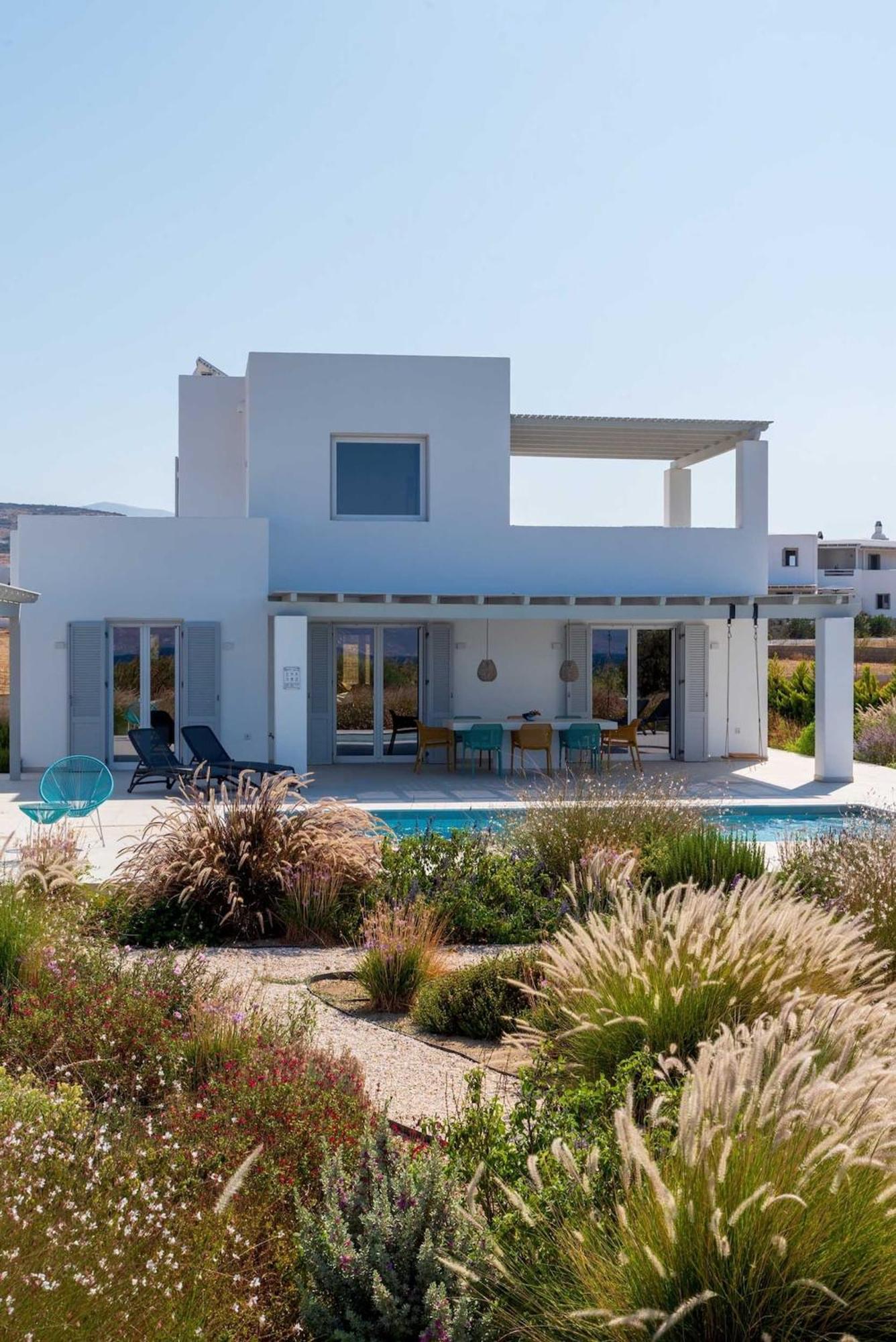 Villa Aura - Beachfront Villa With Private Pool Kastrákion Екстериор снимка